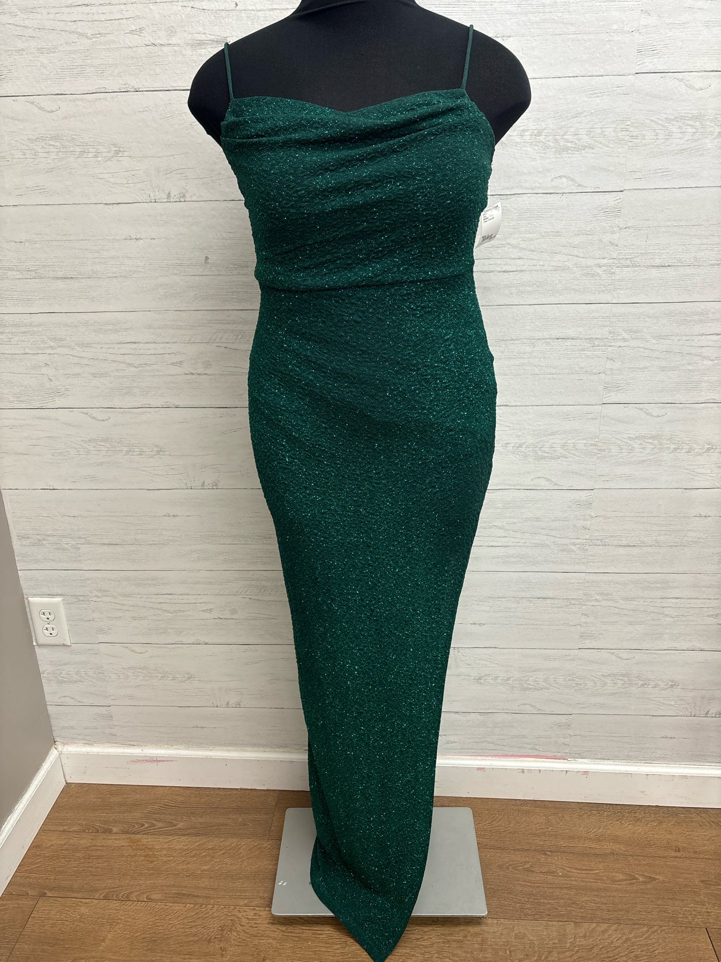 Size L Windsor Green Gown