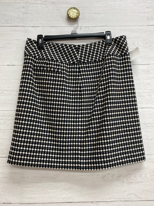 Size L Black/White Skirt