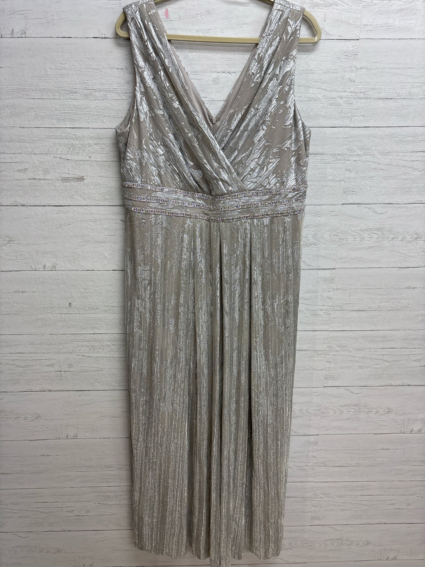 Size 16 R&M Richards Silver Gown
