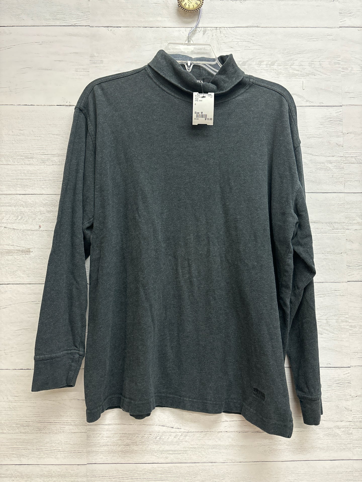 Size M Hugo Grey TURTLENECK