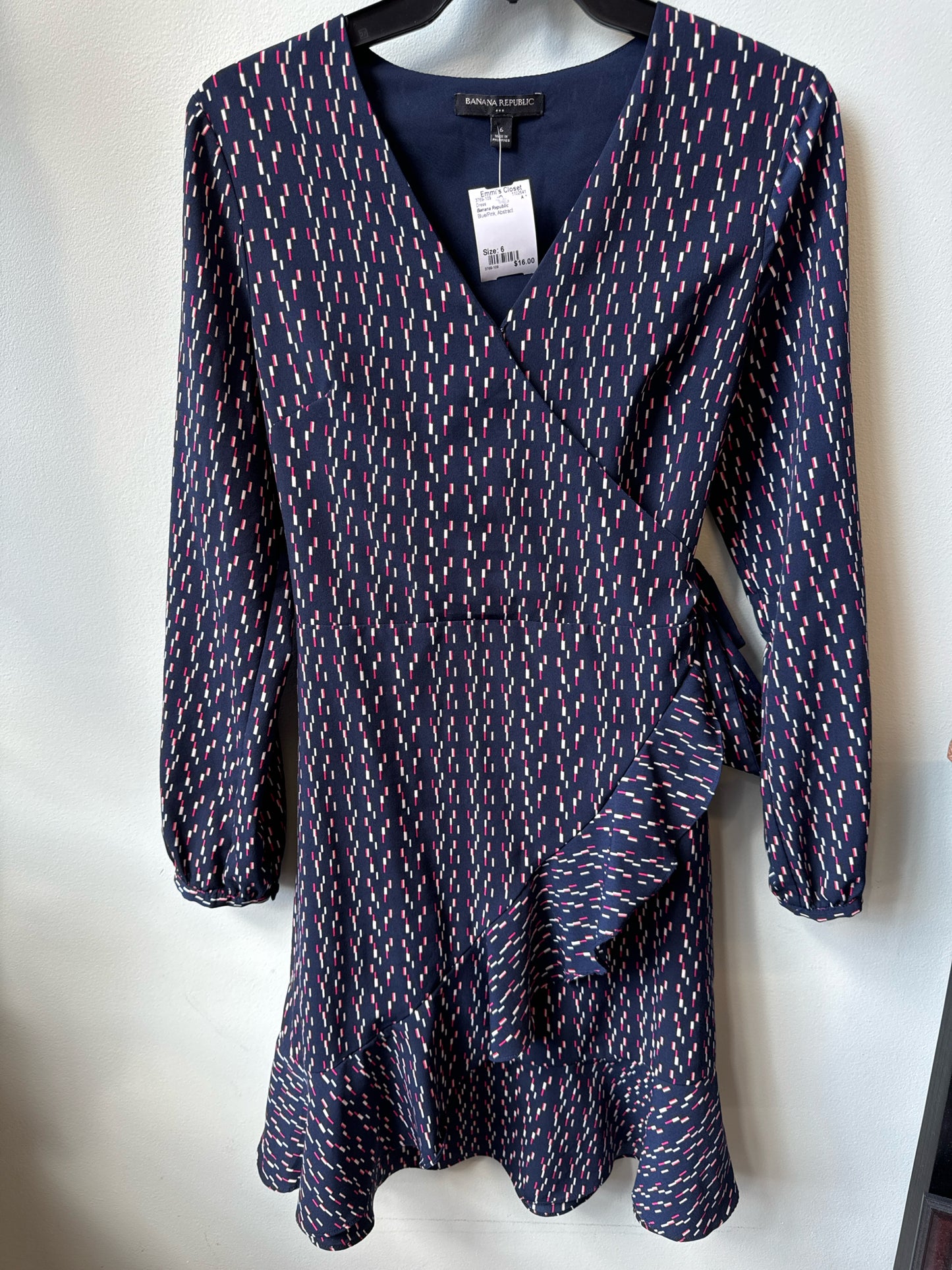 Size 6 Banana Republic Blue/Pink Dress