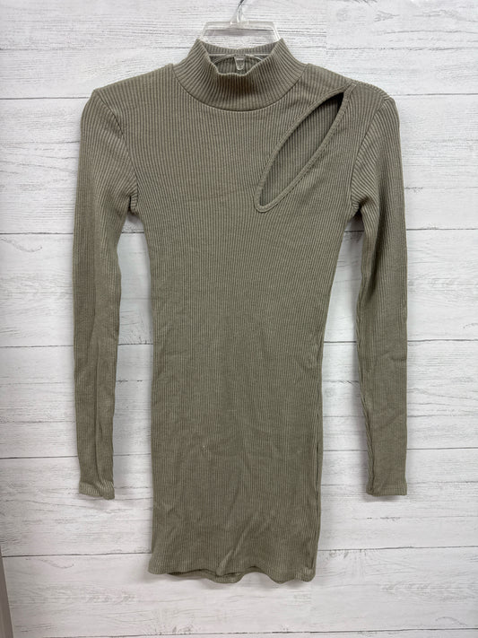 Size S Zara Green Dress