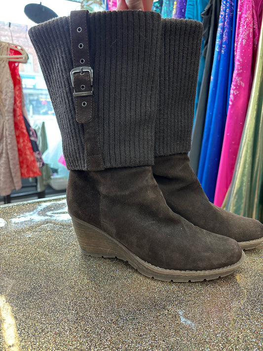 8.5 Aquatalia Brown Woomens Shoe