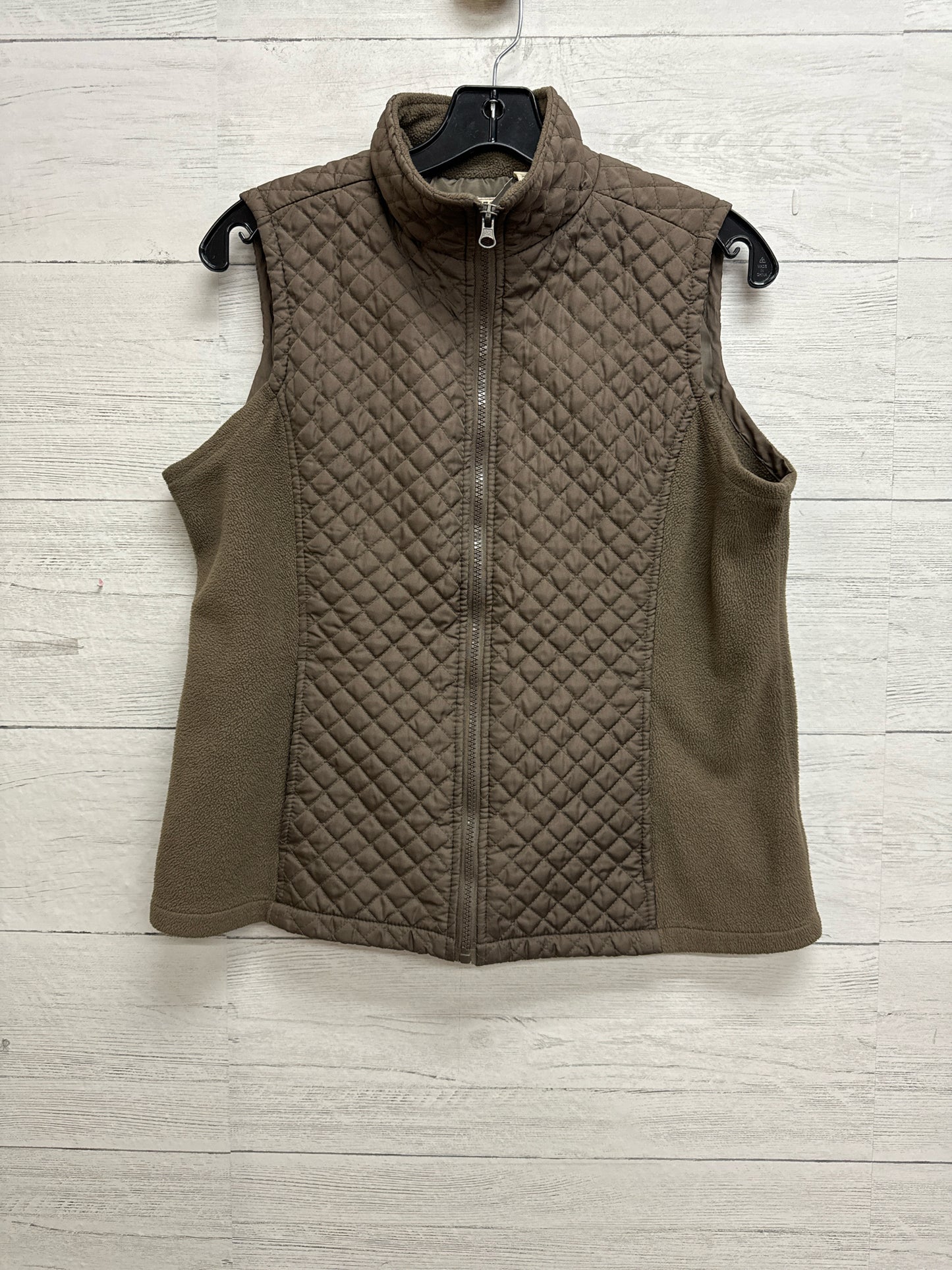 Size M IZOD Brown Vest