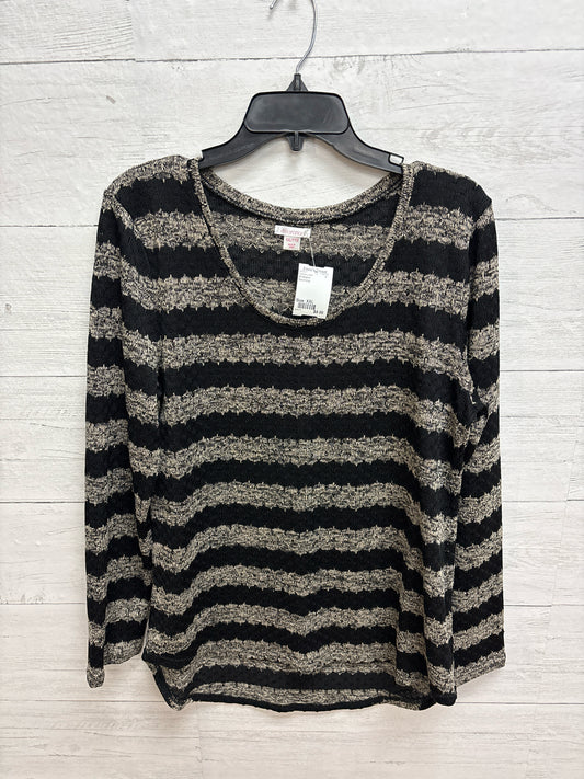 Size XXL Xhilaration Black/Grey Womens Shirt