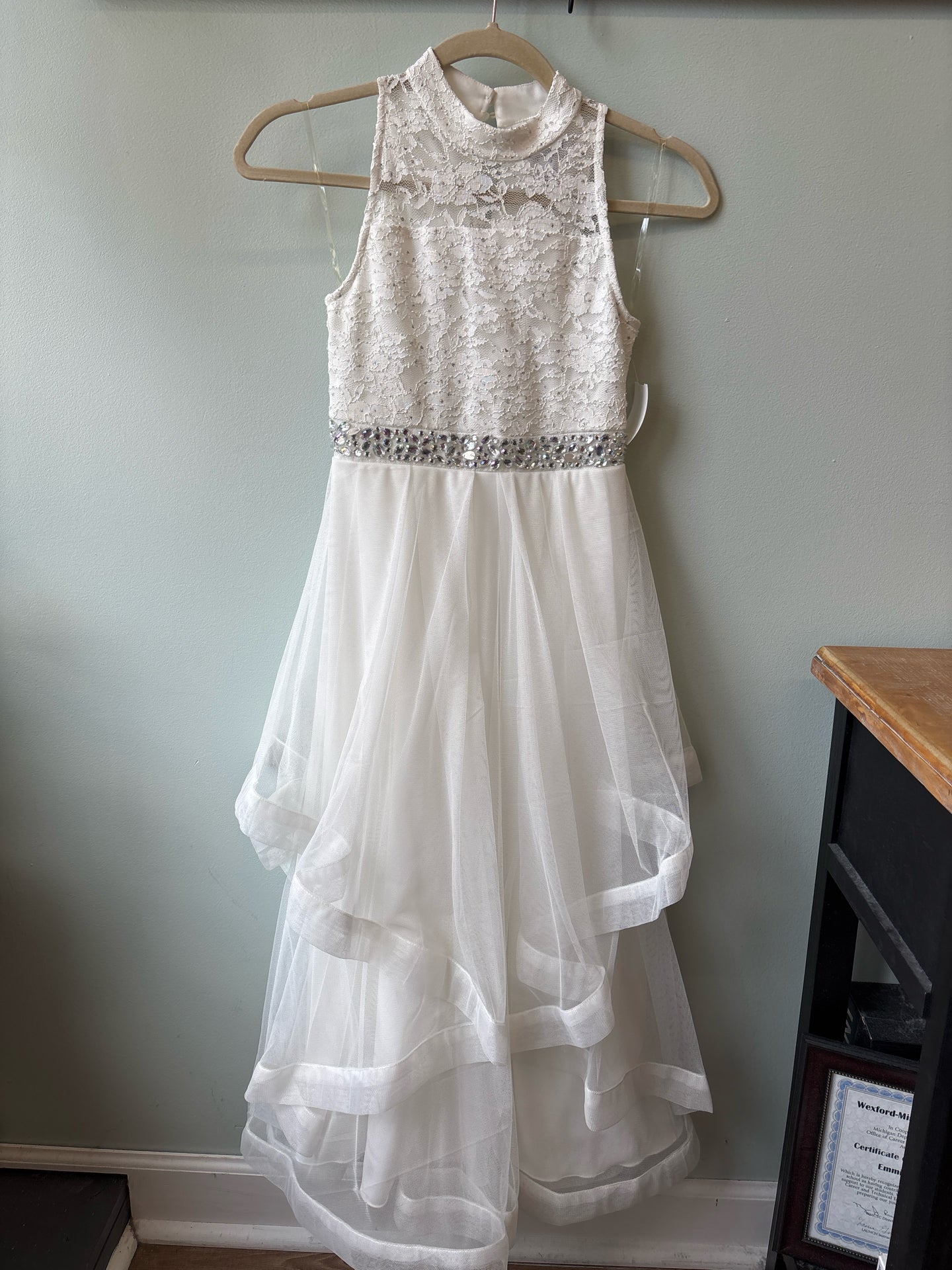 Size 10 Speechless White Gown