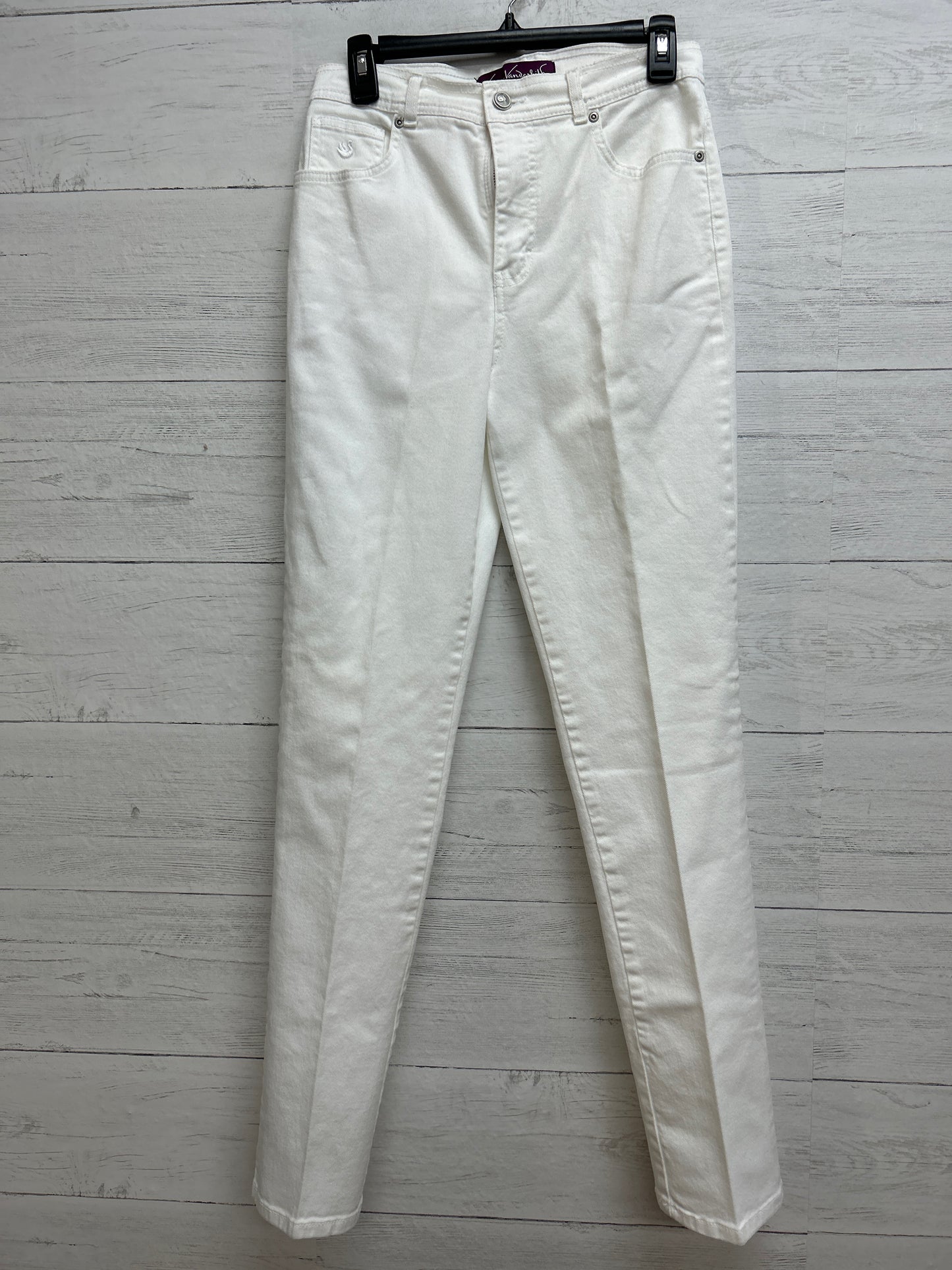 Size 8 Gloria Vanderbilt White Pants