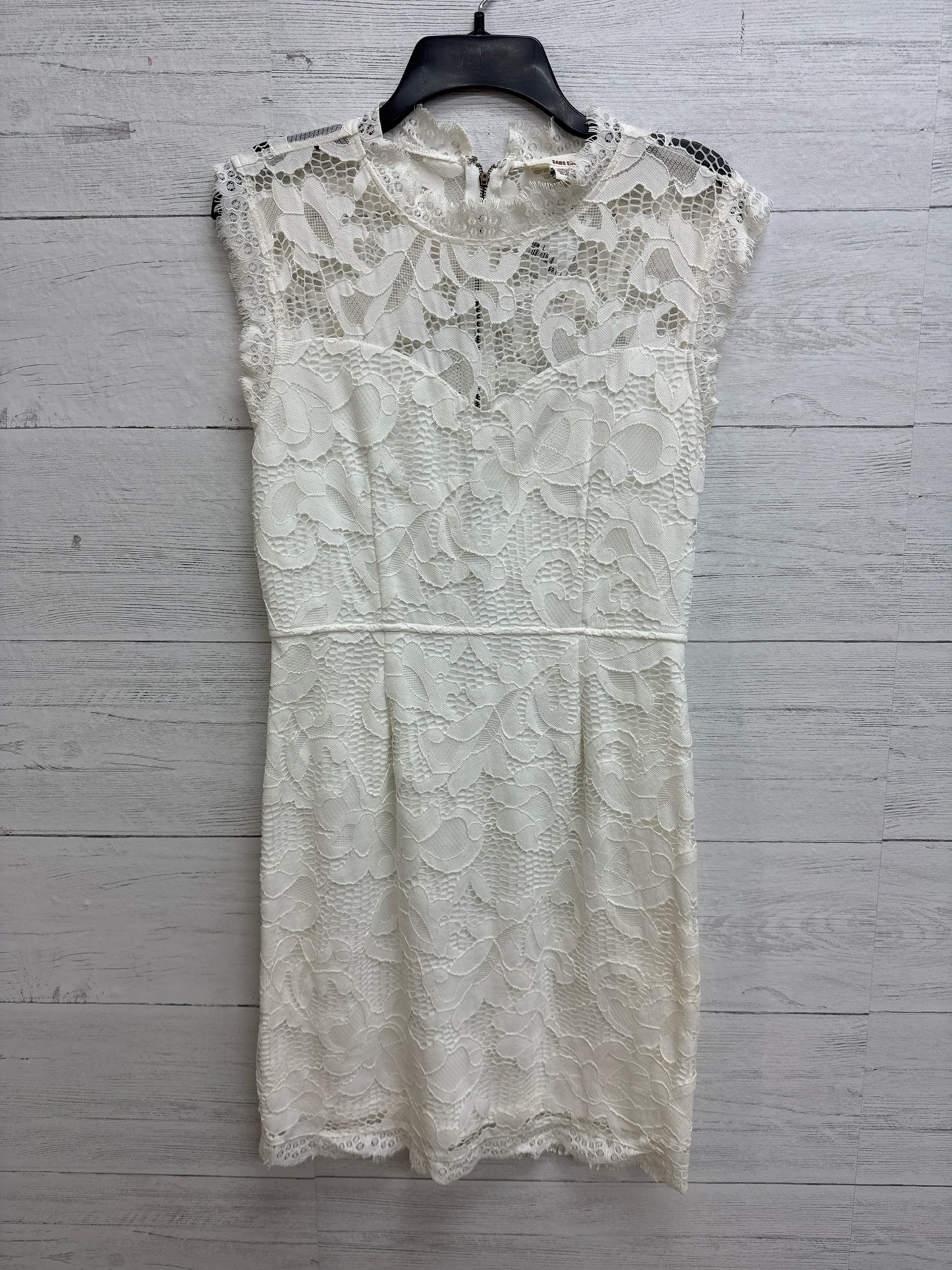 Size L sans souci White Dress