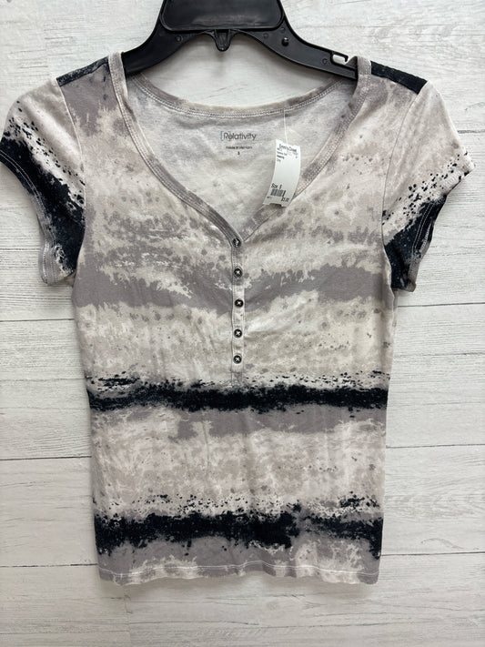 Size S Relativity Grey Womens Shirt