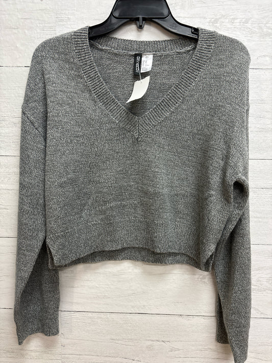 Size XS Divided Grey Womens Sweater