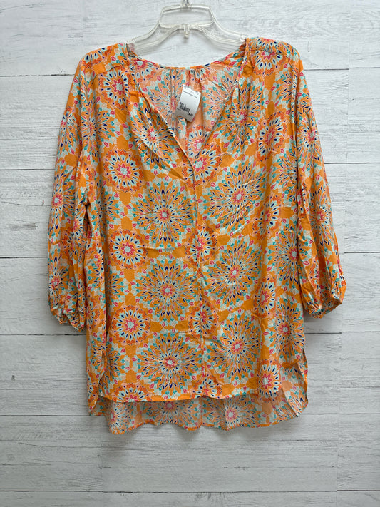 Size L orange/pink/green Shirt