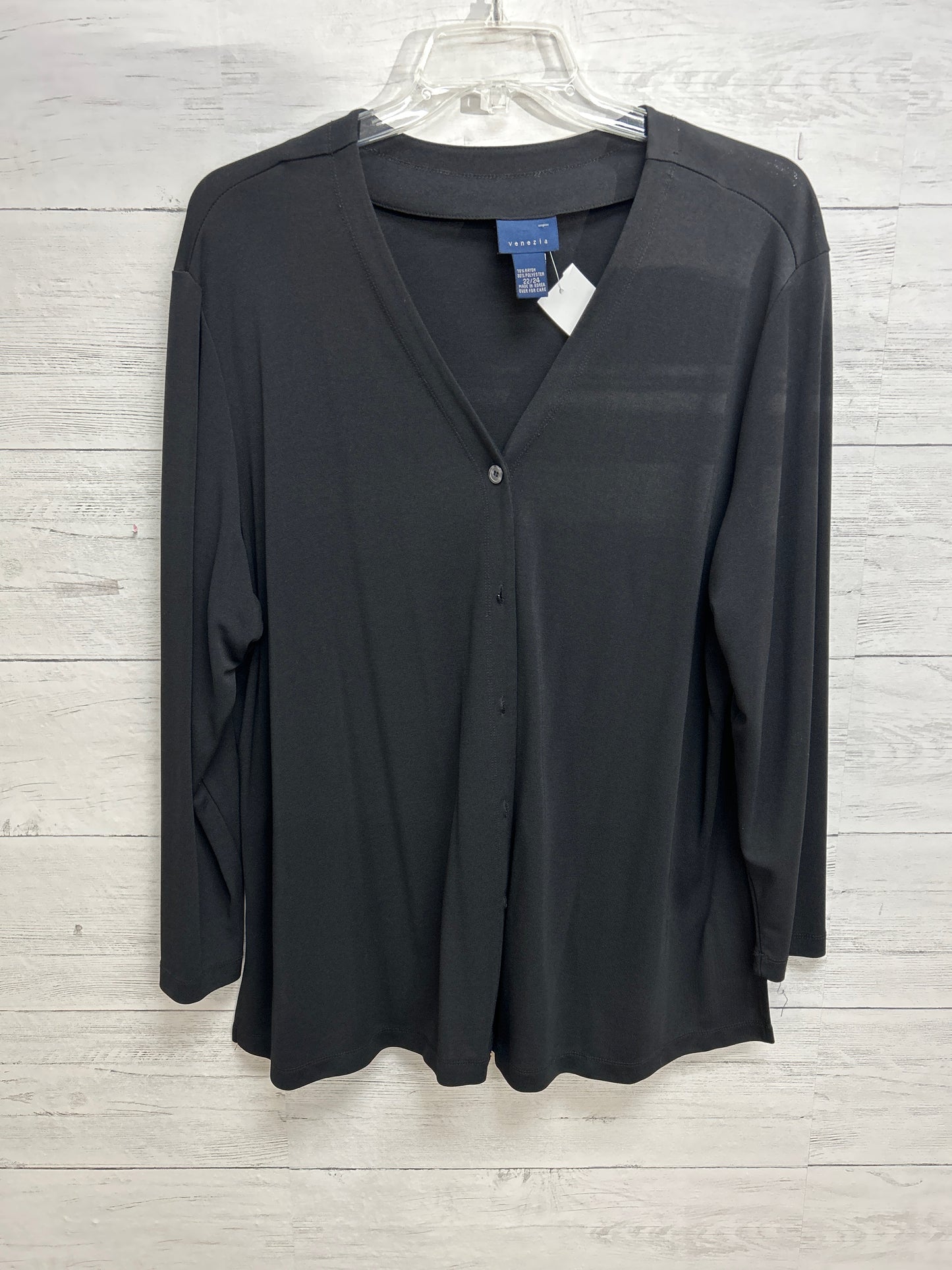 Size 22/24 Venezia Black Shirt