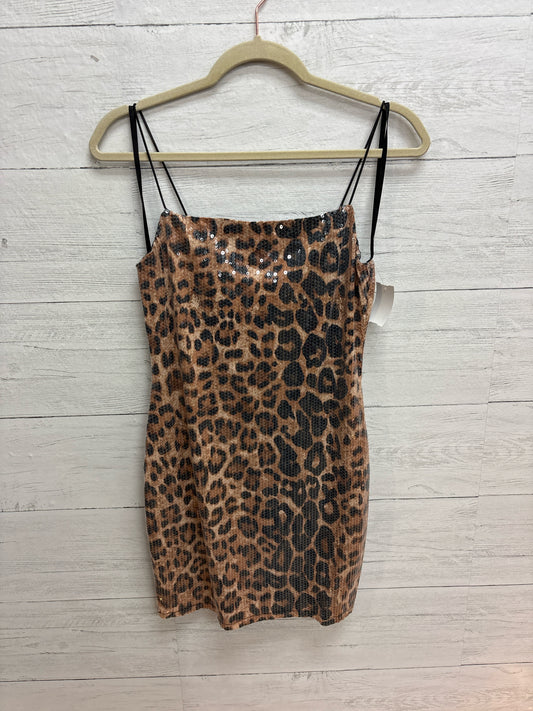 Size M City Streets Gown/Evening Wear