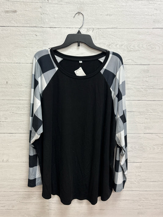 Size 5X N/A Black Shirt