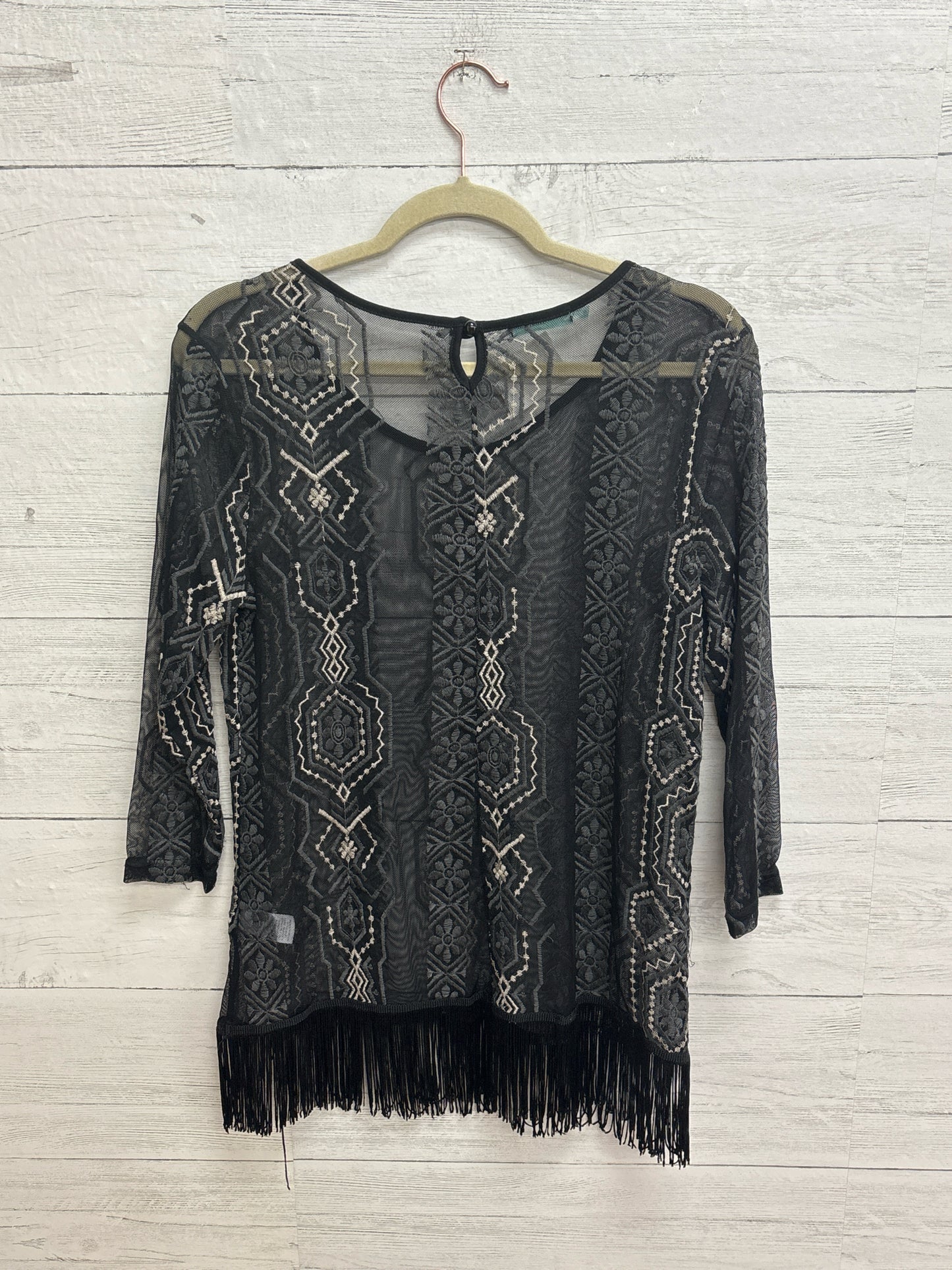 Size M Maurices Black/Grey Shirt