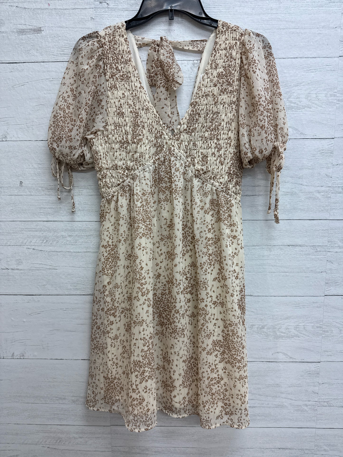 Size L Sienna Sky tan Print Dress