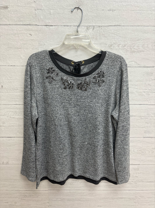 Size XL St johns bay Grey Shirt