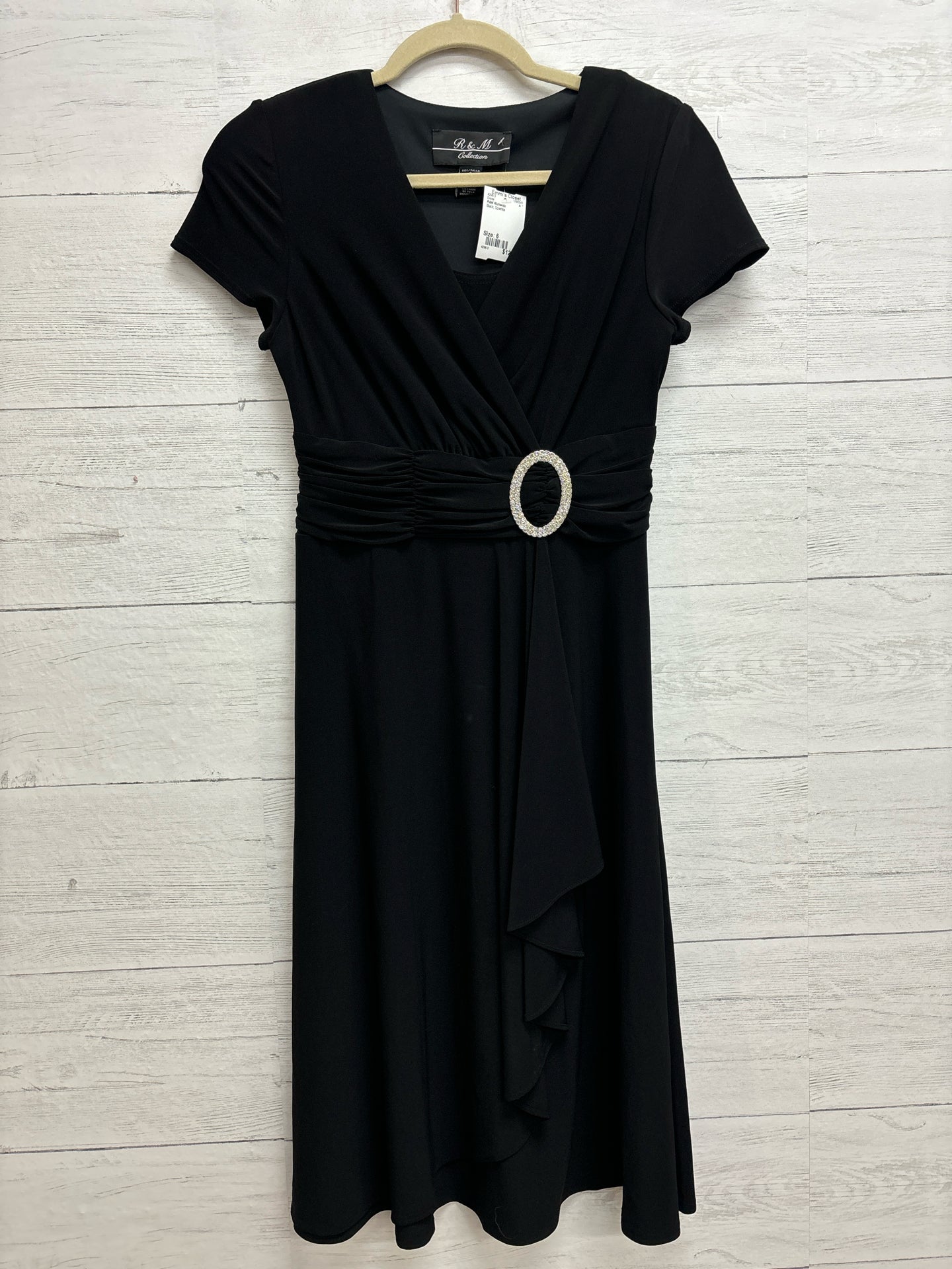 Size 6 R&M Richards Black Dress