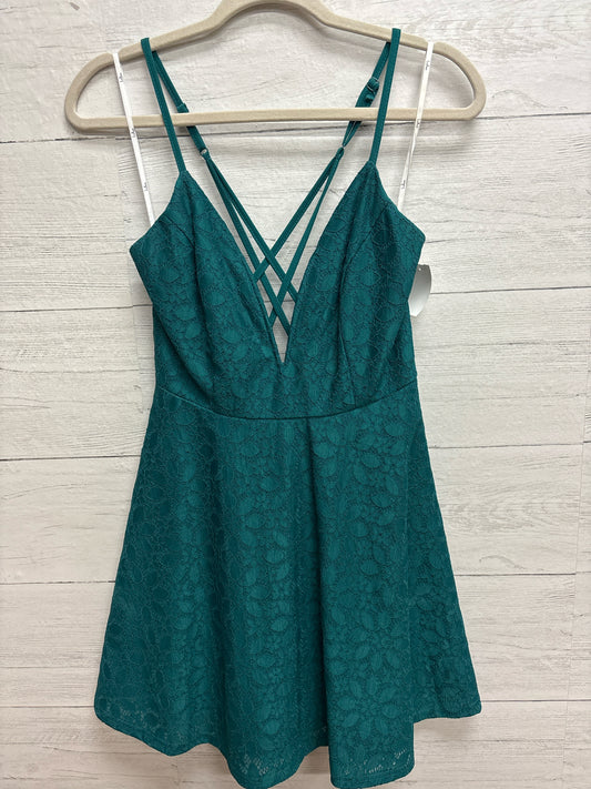 Size M Lulus Teal Gown/Evening Wear