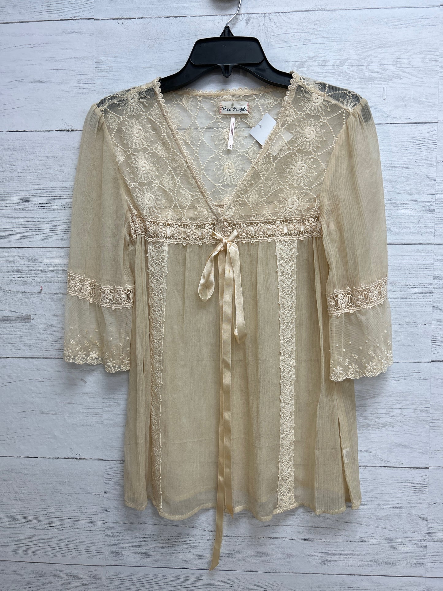 Size M Free People Cream Shirt