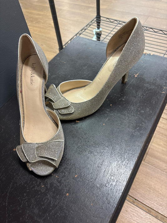 9.5 Kelly and Katie Silver Woomens Shoe
