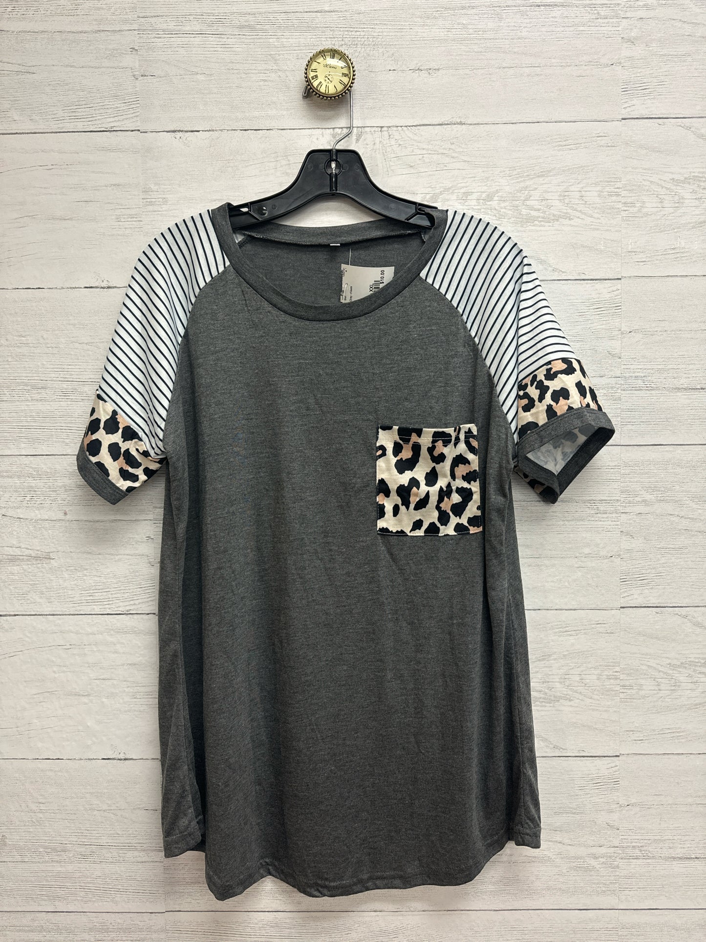 Size XXL Grey Shirt