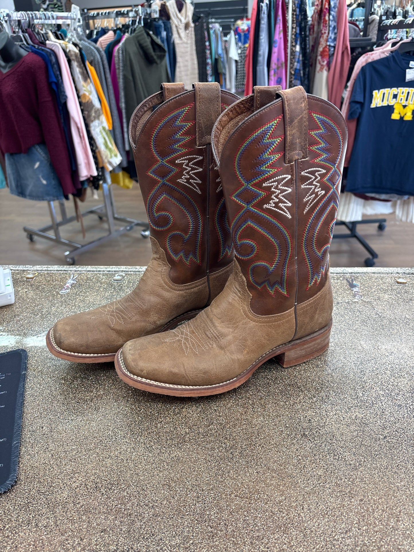 7 NOCONA Brown Womens Boots