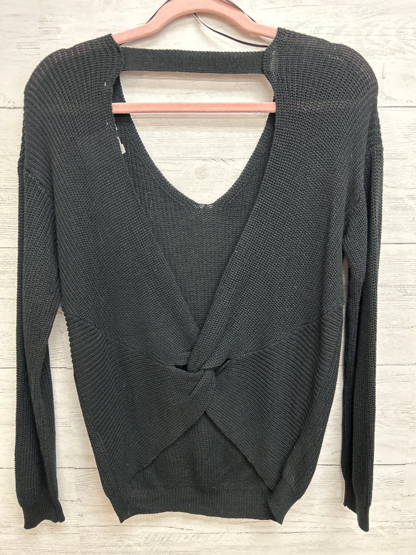 Size M Dex Black Sweater