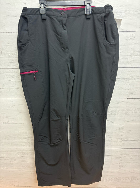 Size 12 Mountain Hardwear Black Womens Pants