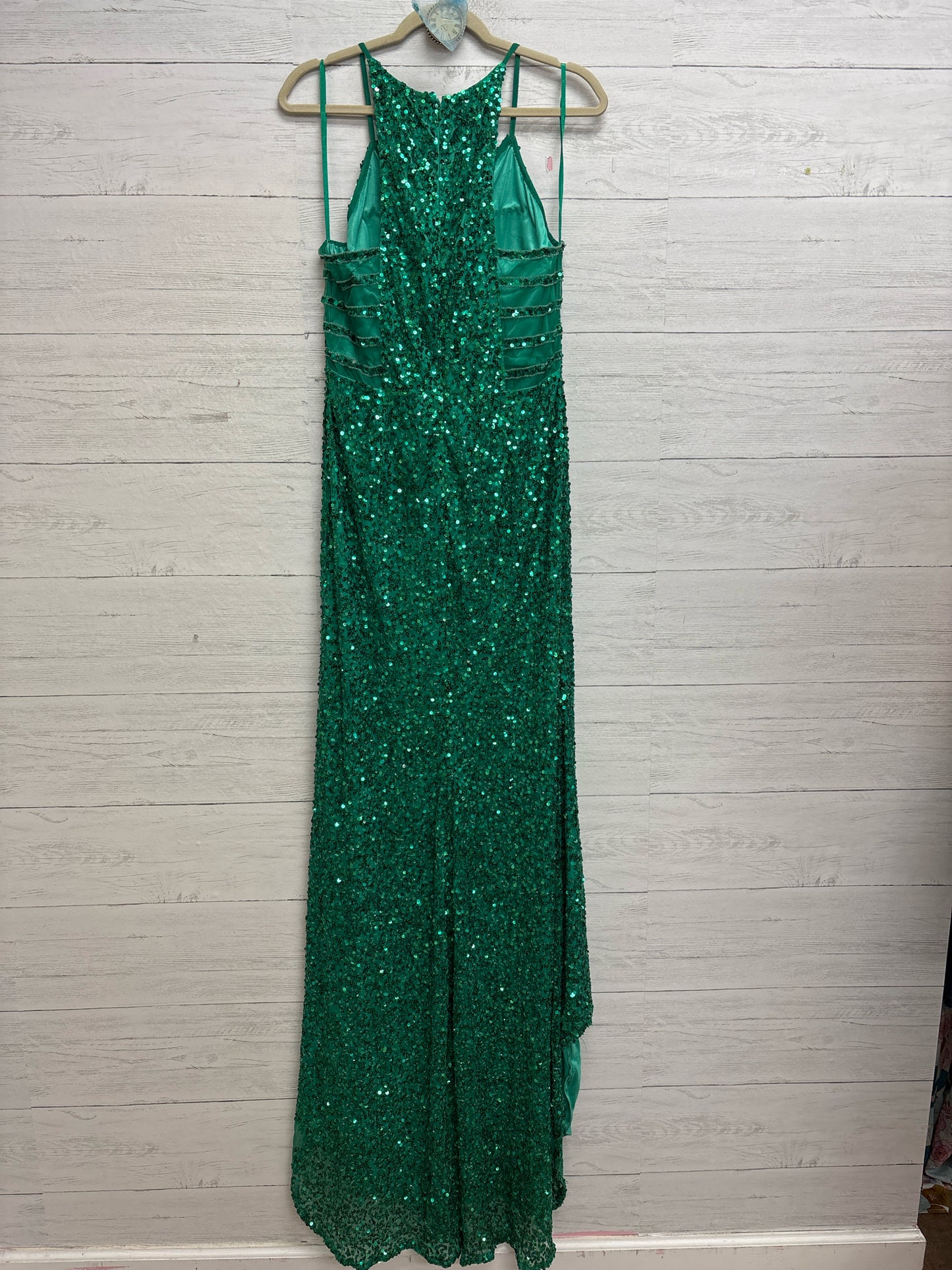 Size 16 Intrigue Green Gown