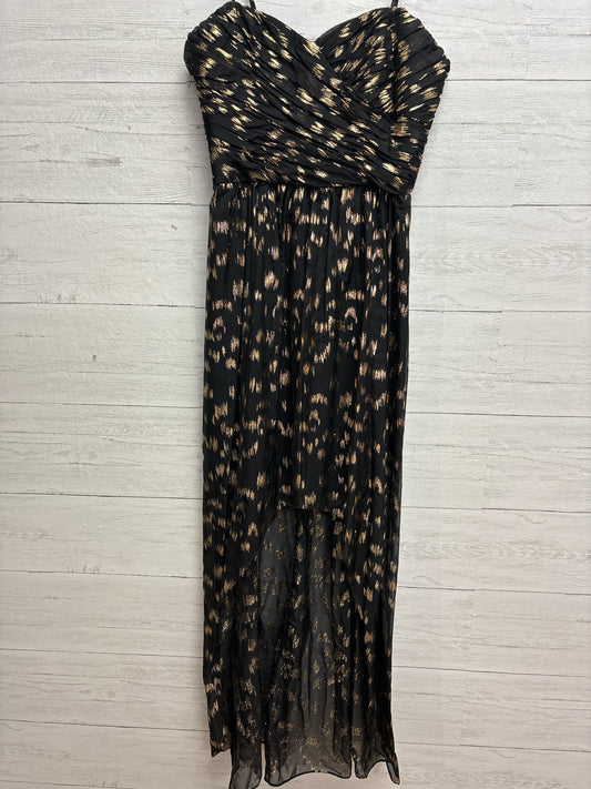 Size 6 maxandcleo Black/Gold Dress