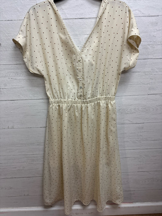 Size M Avia Cream Dress