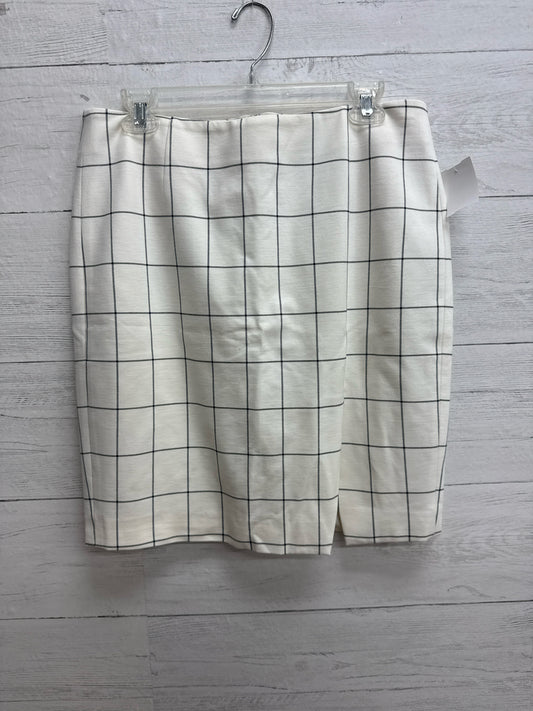 Size 10 Banana Republic white/grey Skirt