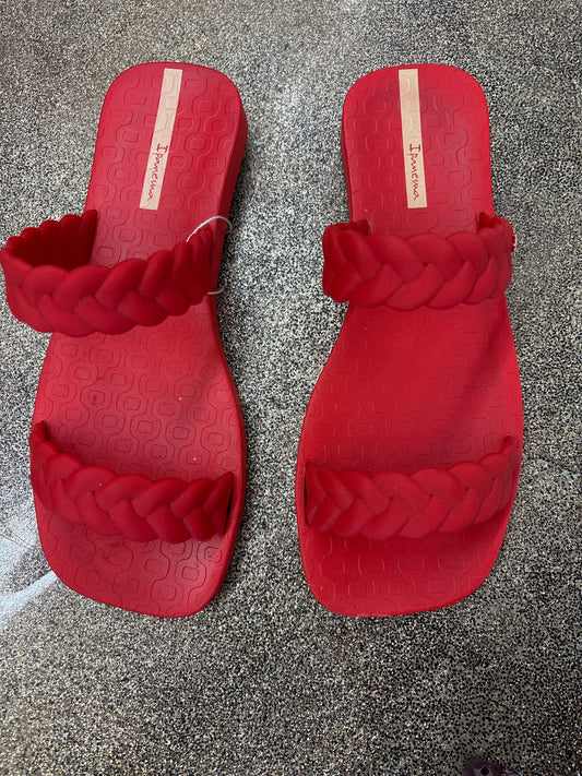 9 Ipanema Red Sandals