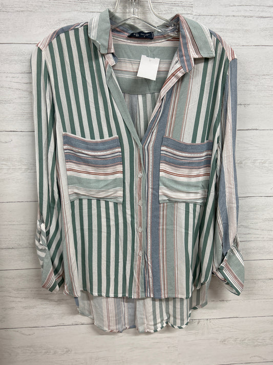 Size S KLD Green/White Shirt