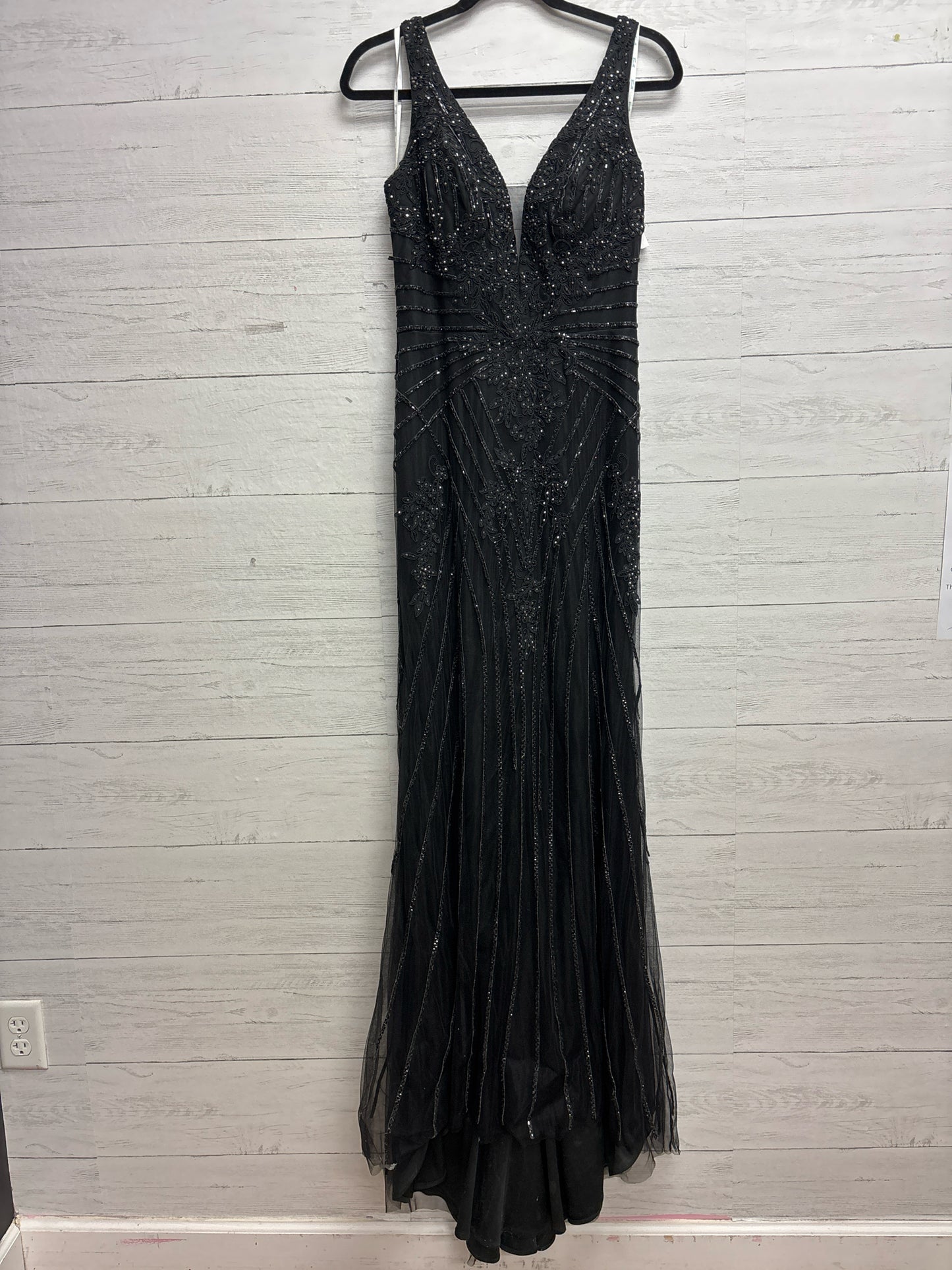 Size 6 Camille Le Vie Black Gown/Evening Wear