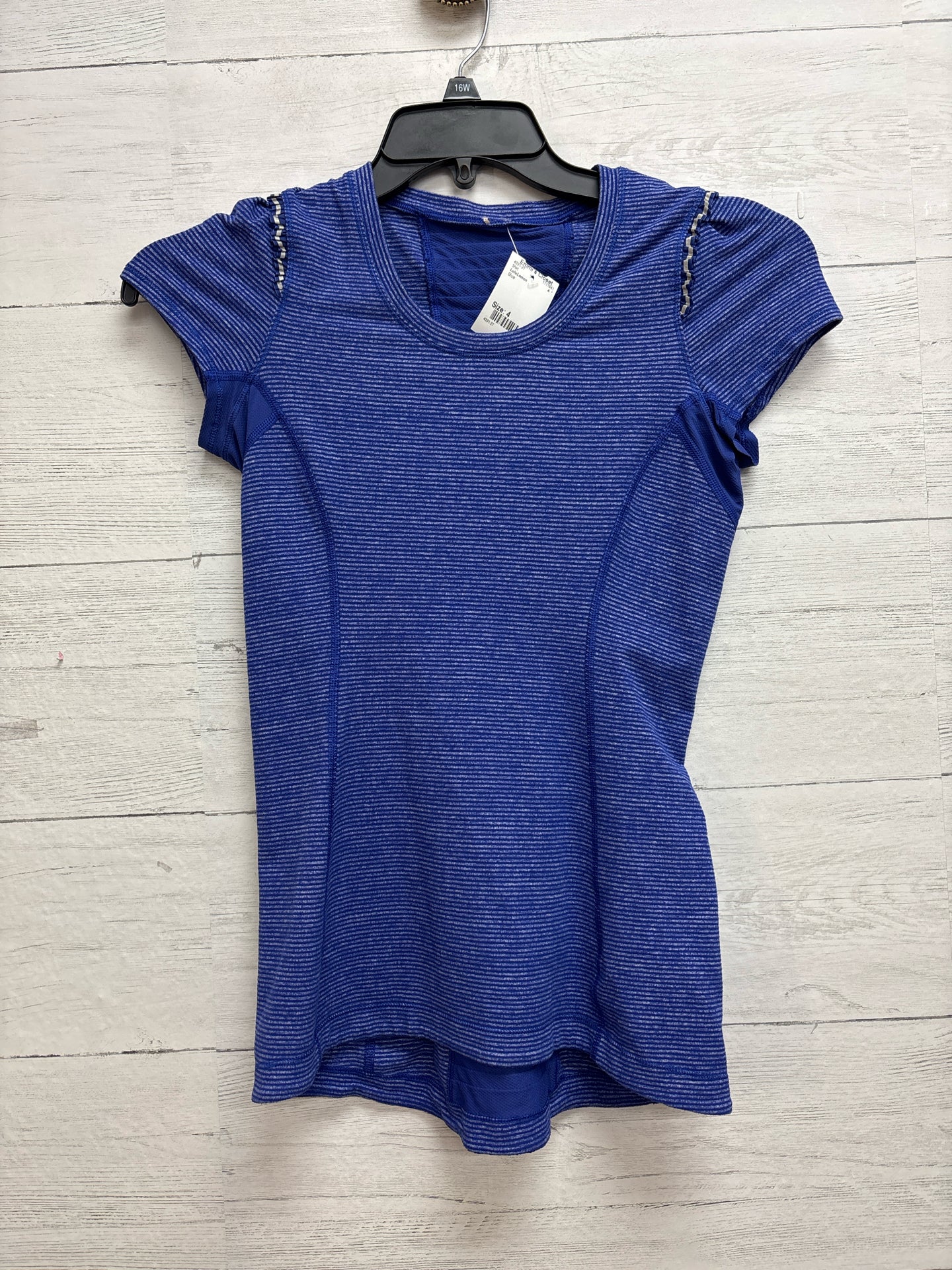 Size 4 LuluLemon Blue Shirt