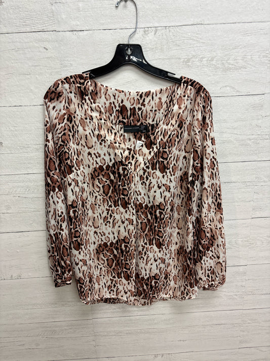 Size M Adrienne Vittadini Womens Shirt