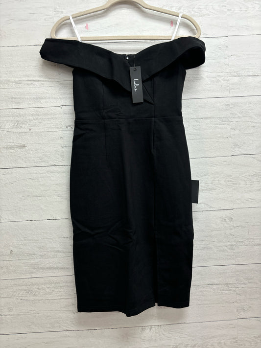 Size M Lulus Black Gown