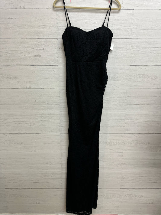 Size L Windsor Black Gown