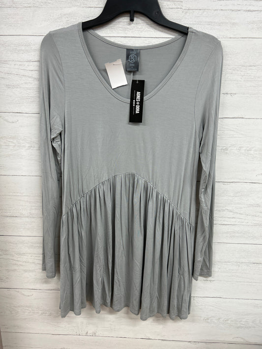 Size S Agnes & Dora Gray Dress