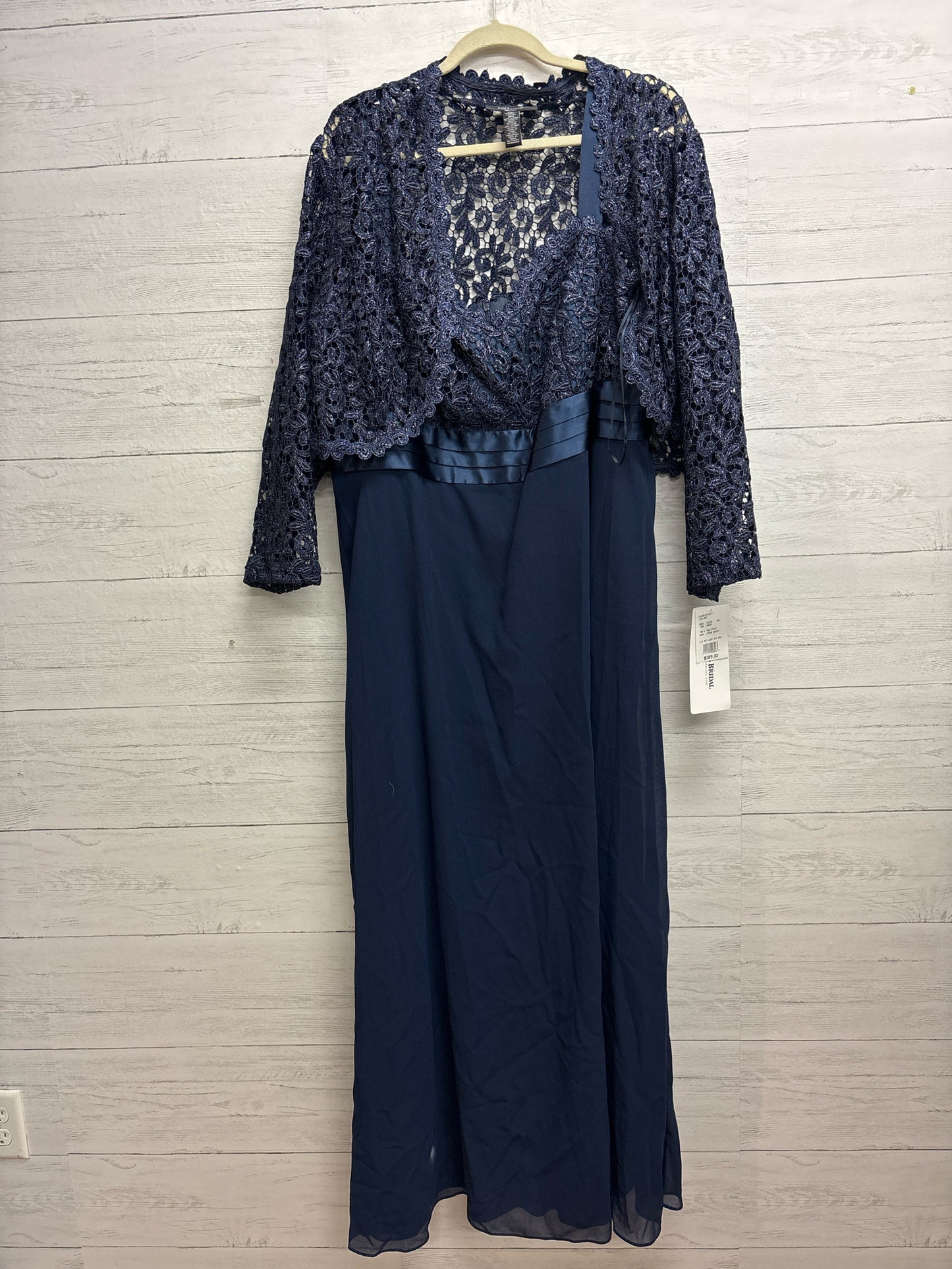 Size 20 R&M Richards Navy Gown/Evening Wear