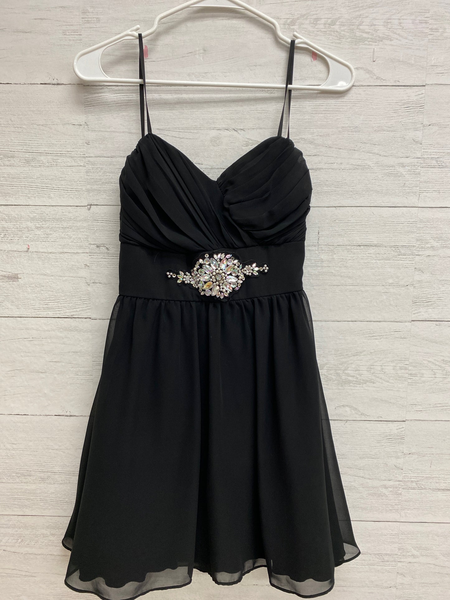 Size 5 B Smart Black Gown