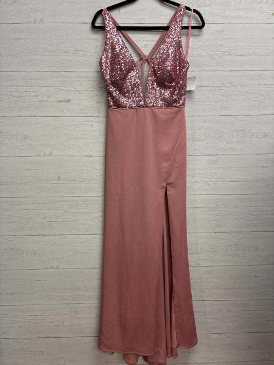 Size 5/6 Dave and Johnny Pink Gown