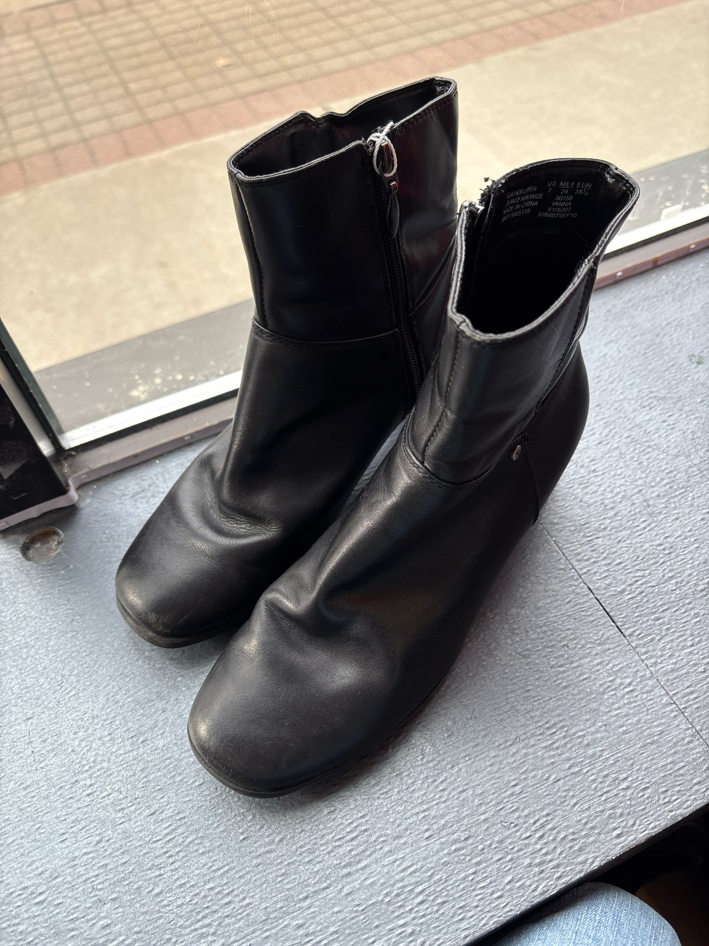 7 Thom McAnn Black Boots