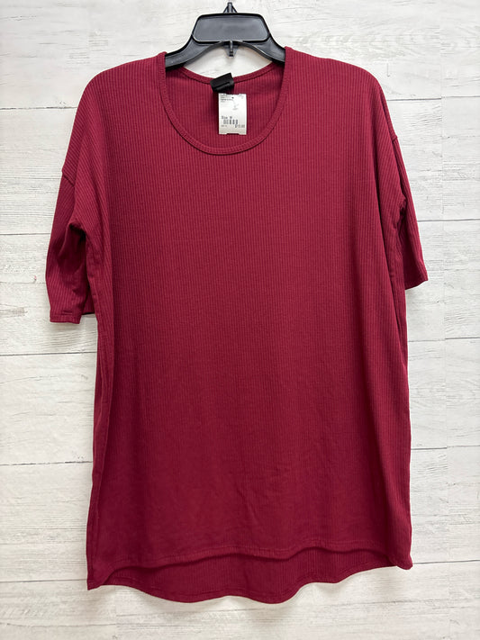 Size M Agnes & Dora Red Shirt