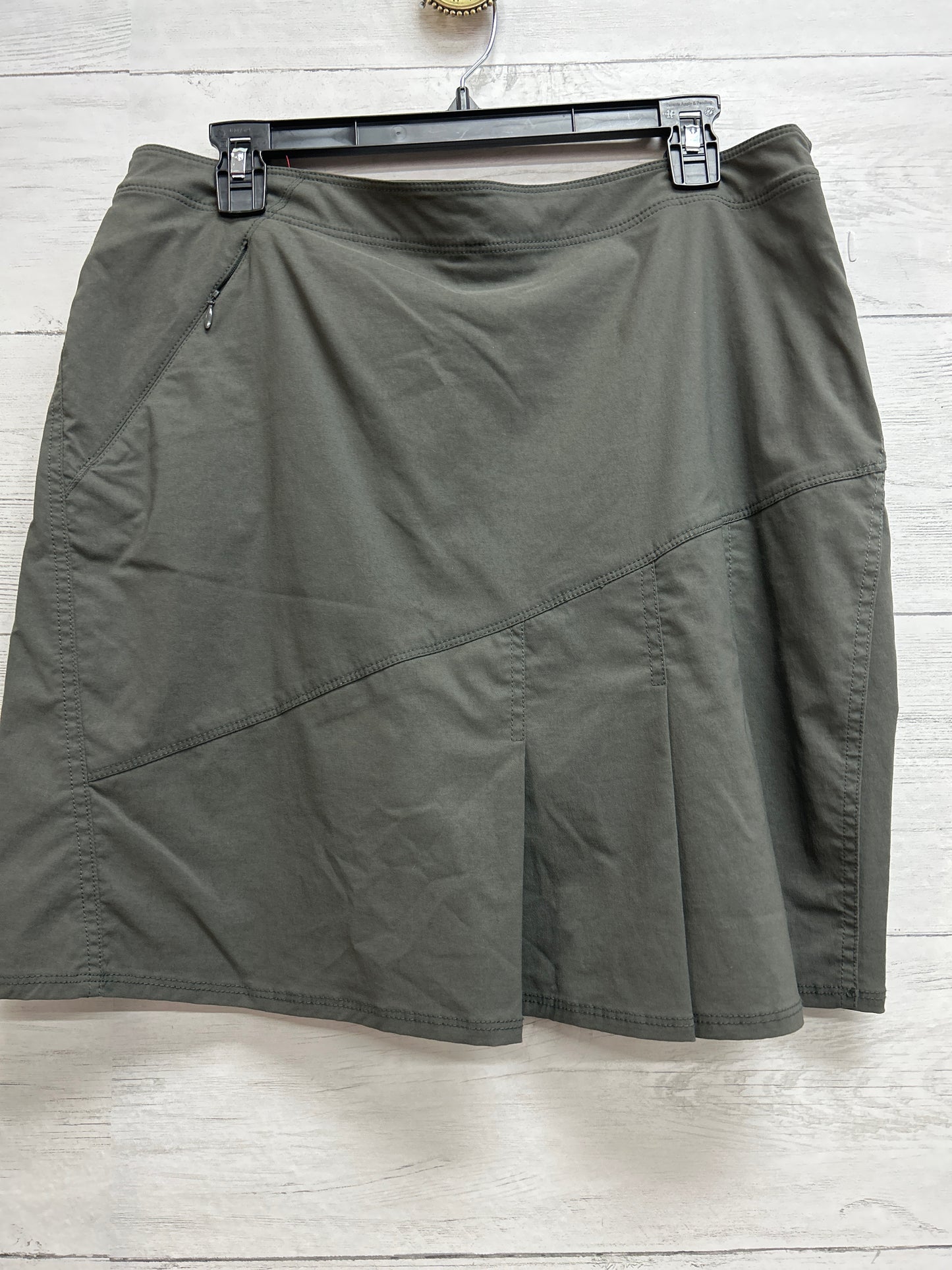 Size 12 Sahalie Green Skirt