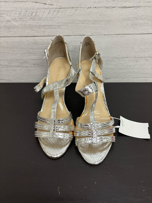 6 Enzo Angiolina Silver Shoe