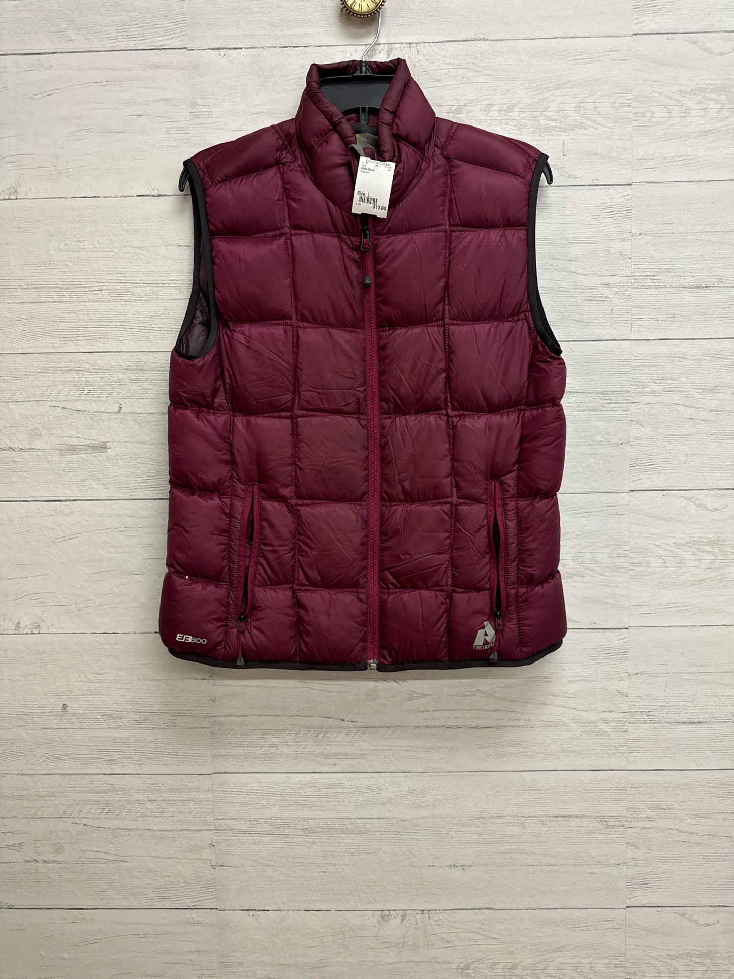 Size L Eddie Bauer maroon Vest