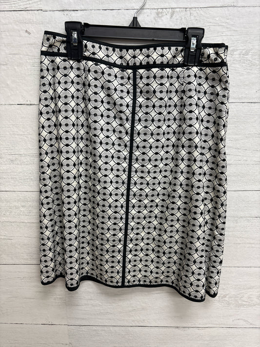 Size 4 Talbot's White/Black Skirt